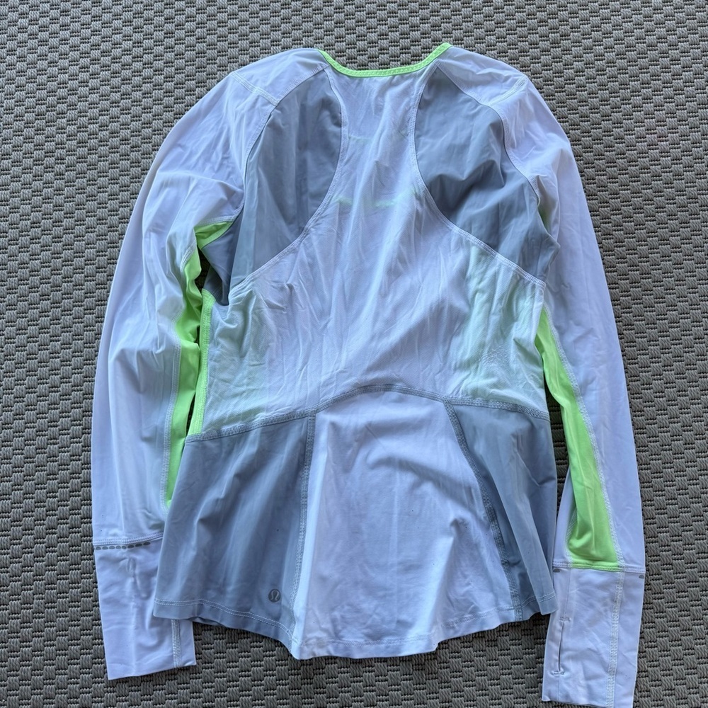 lululemon womens trail bound size 10 running shirt performance long sleeve tee s - Picture 5 of 7